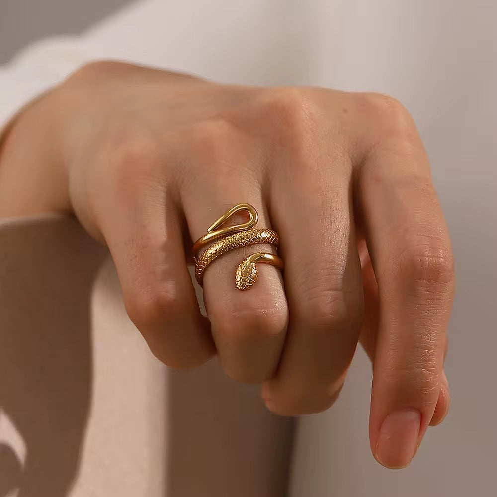 Serpente Royale Ring